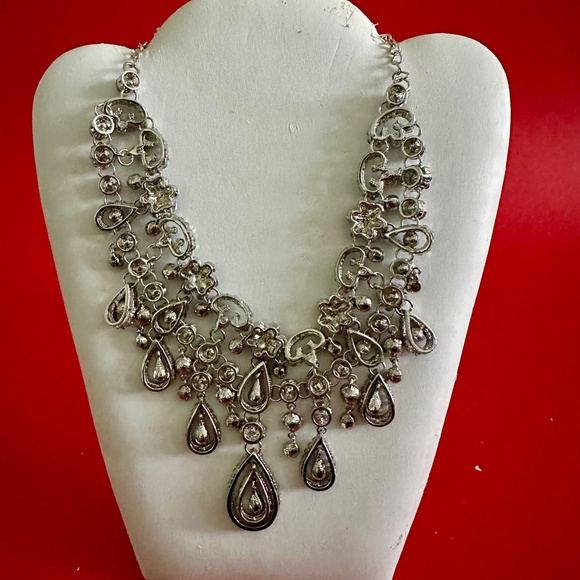 Rhinestone Colourful Necklace - Picture 6 of 6